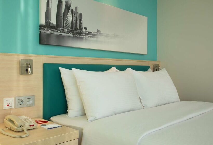 ホテル Hampton By Hilton Moscow Strogino