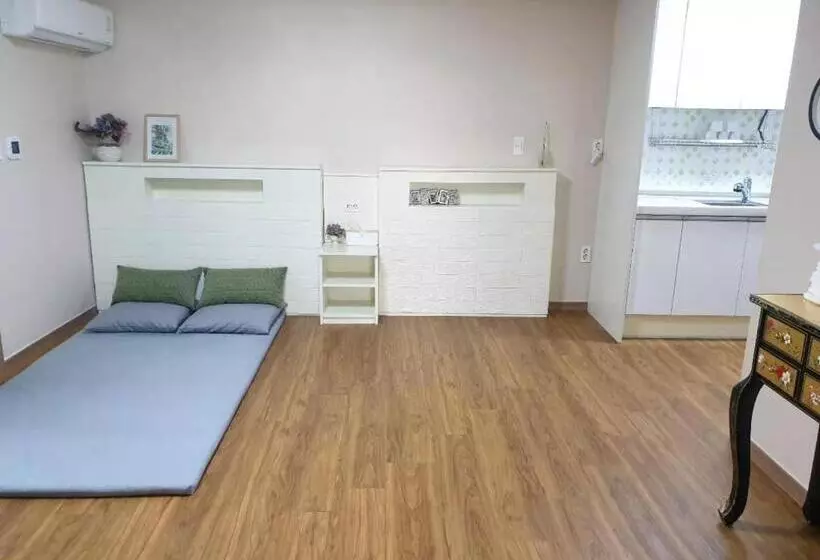 ホテル H.y Choi Hostel