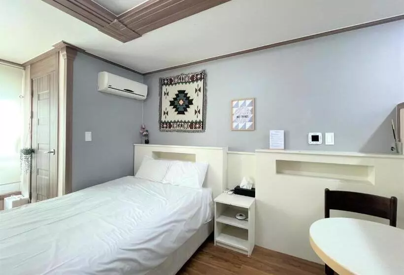 ホテル H.y Choi Hostel