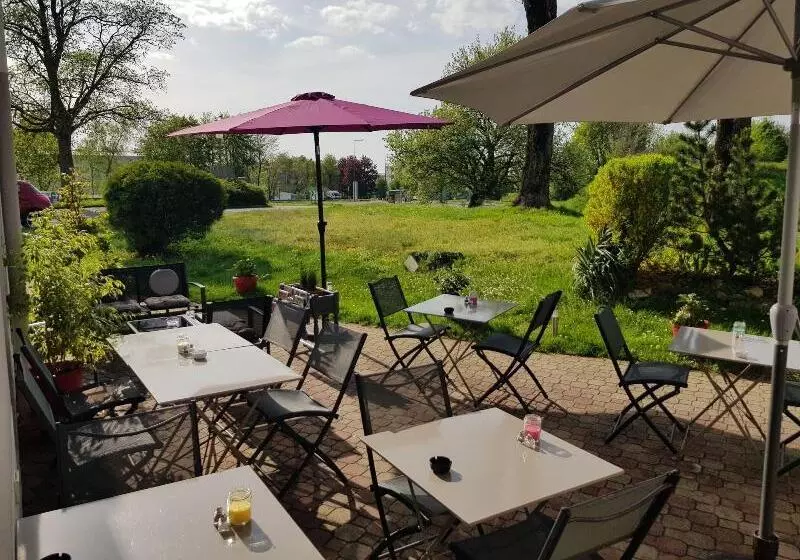 هتل Inn Design Resto Novo Langres