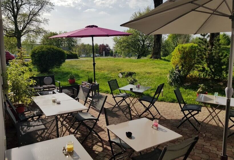 호텔 Inn Design Resto Novo Langres