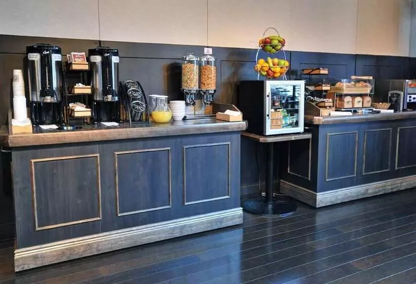 בית מלון כפרי L Escale Hôtel Suites