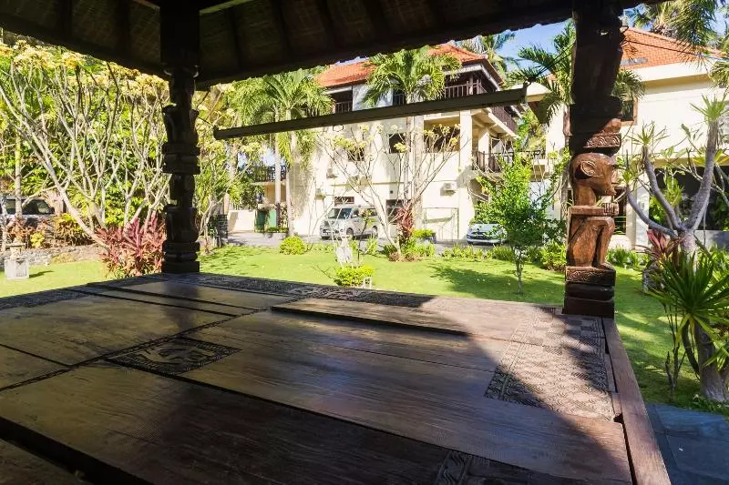 酒店 Villa Matanai