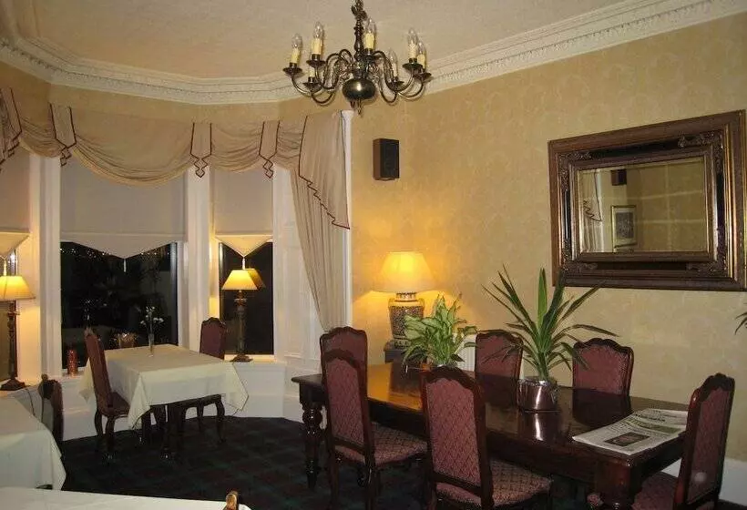 پانسیون Golf View