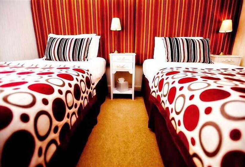 פנסיון Golf View