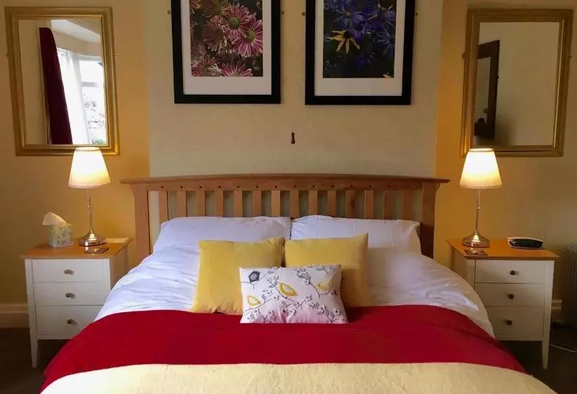 The Stanage Bed And Breakfast