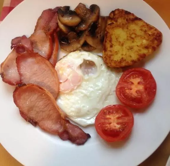 The Stanage Bed And Breakfast