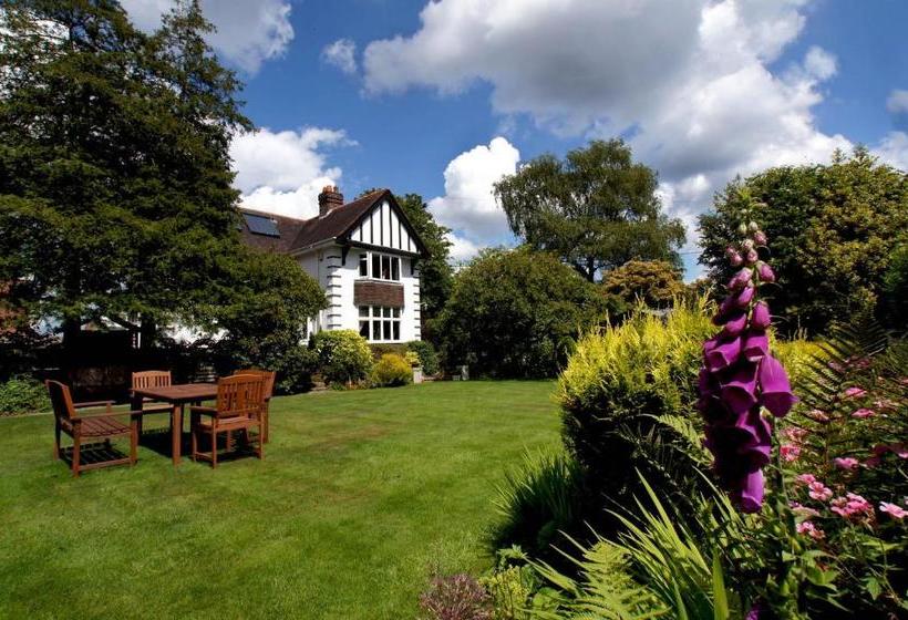 The Stanage Bed And Breakfast