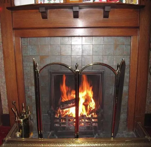 The Stanage Bed And Breakfast