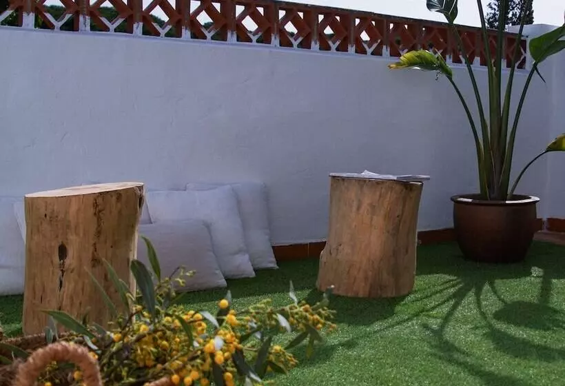 Aamiaismajoitus (B&B) La Posada De Trafalgar