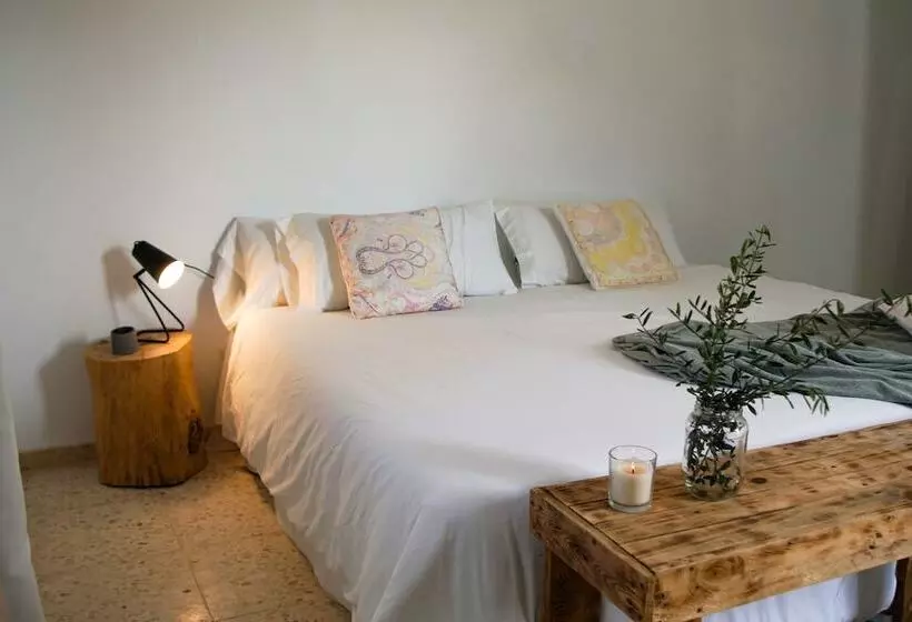 Aamiaismajoitus (B&B) La Posada De Trafalgar