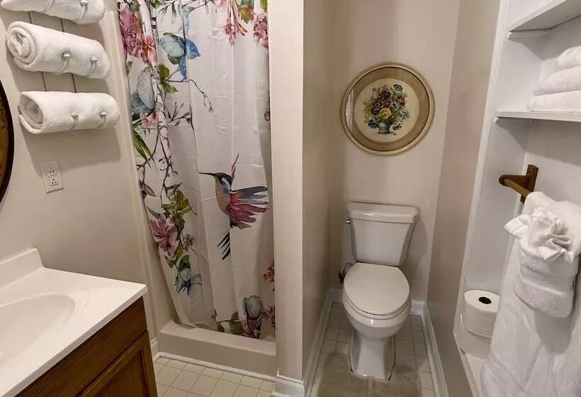 Aamiaismajoitus (B&B) Rocky Hill Inn