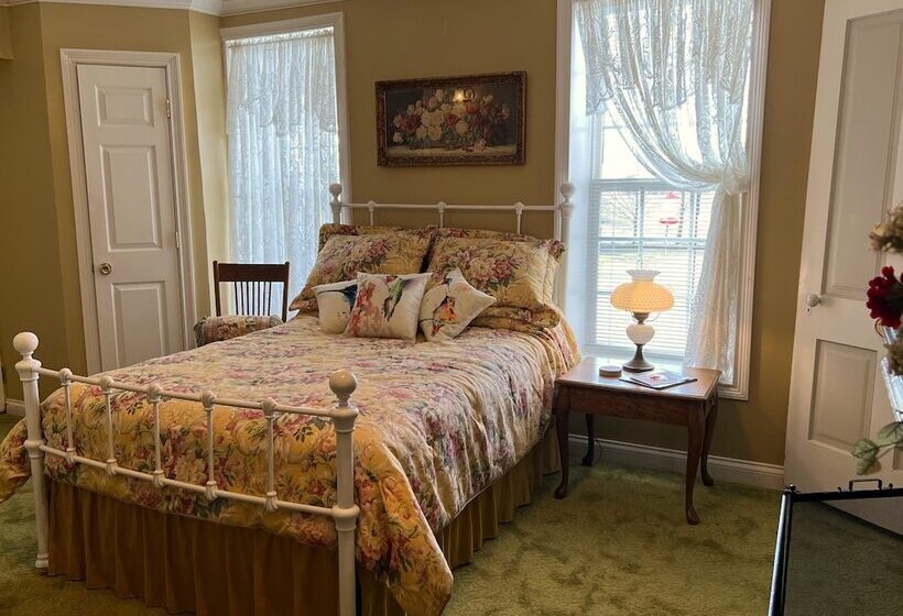 Bed and Breakfast Rocky Hill Inn