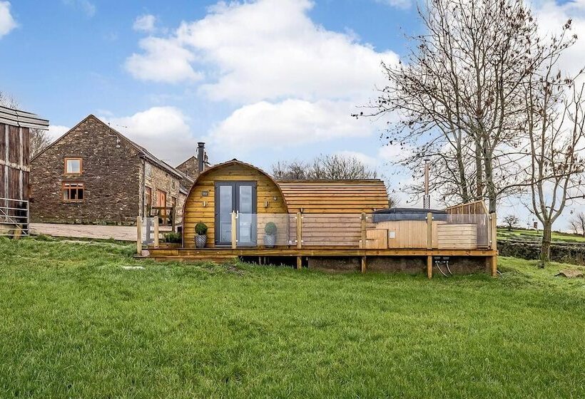 Brambles Farm Peak District Lodge