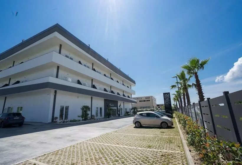 مسافرخانه Pm