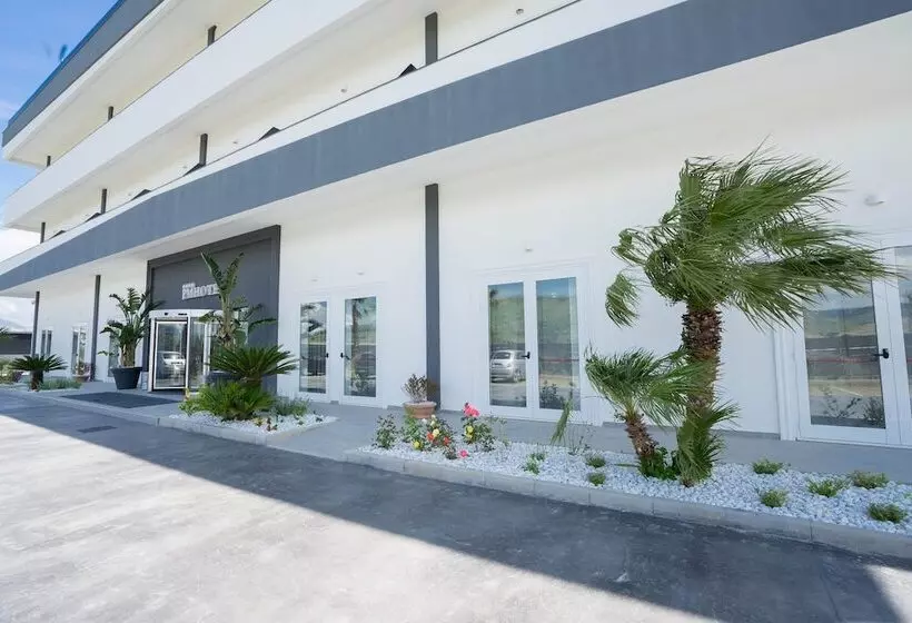 مسافرخانه Pm