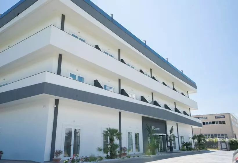 مسافرخانه Pm