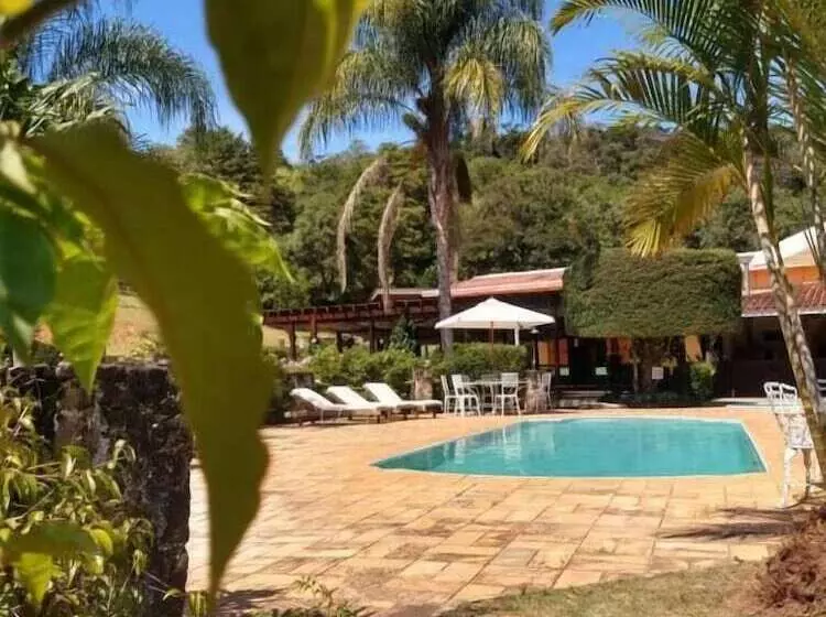 Hostelli Pousada Realeza