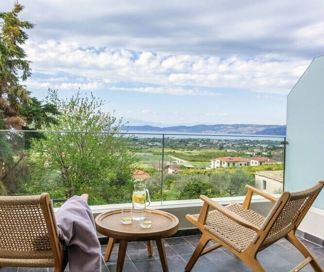 Hotel Acro Upscale Residences