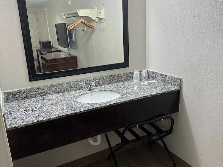 Hotelli Cozy Garden Inn