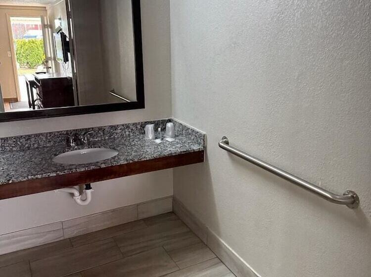 בית מלון כפרי Cozy Garden Inn