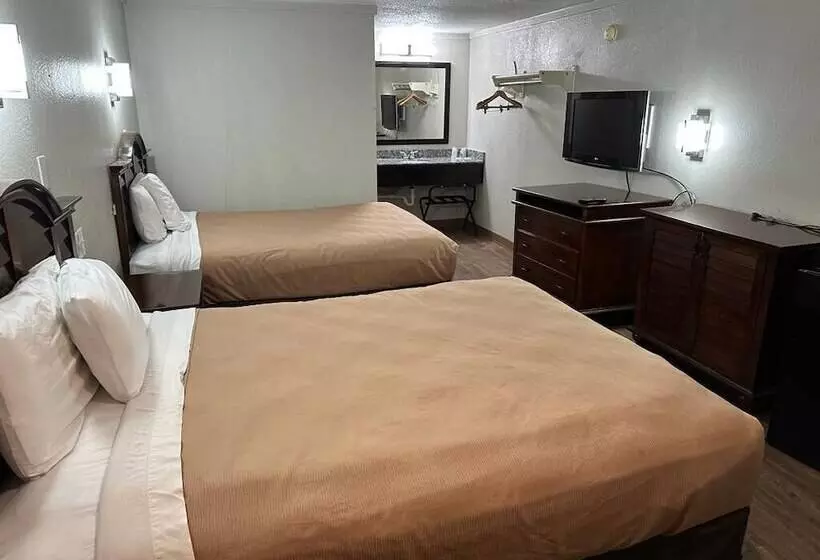 Hotelli Cozy Garden Inn