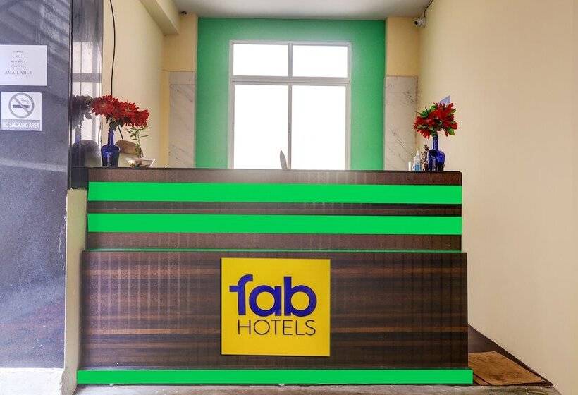 هتل Fab Green Tree Inn