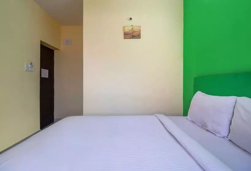 Hotelli Fab Green Tree Inn