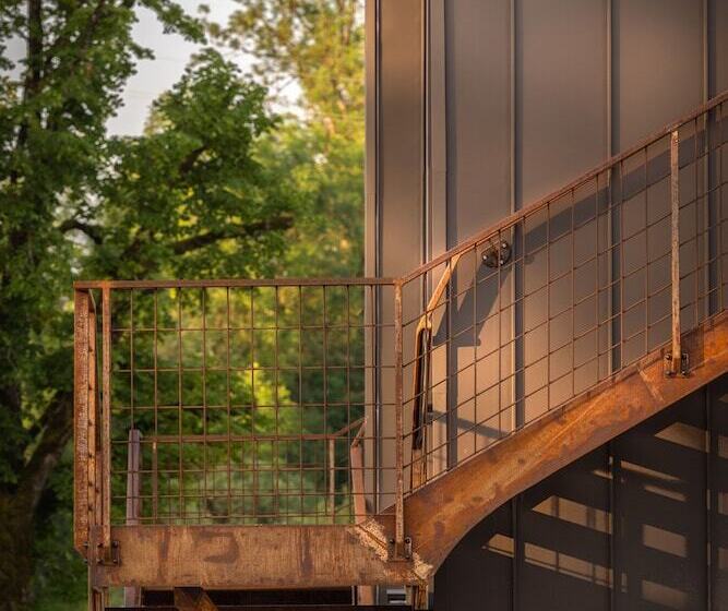 Отель Hôtel En Tilleul