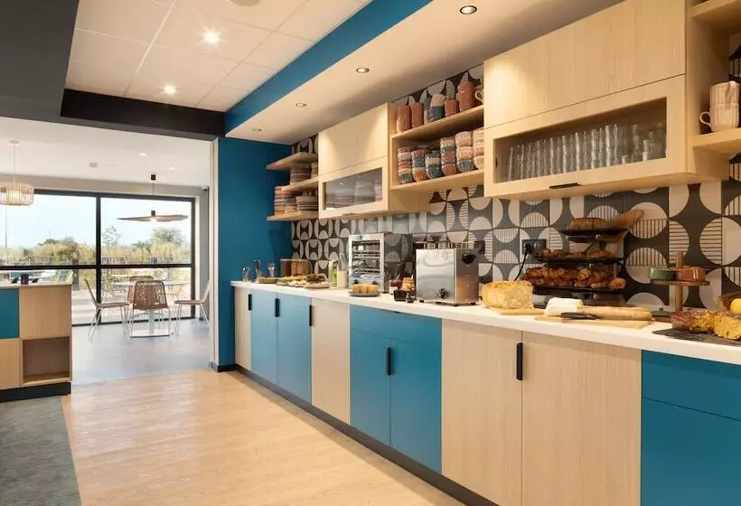 Hotelli Ibis Styles Miramas