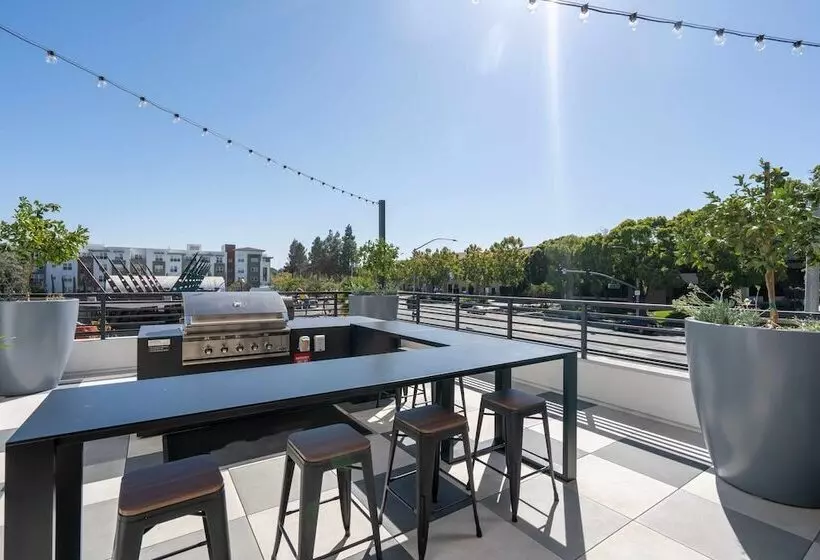 Hotelli Mv Apartments