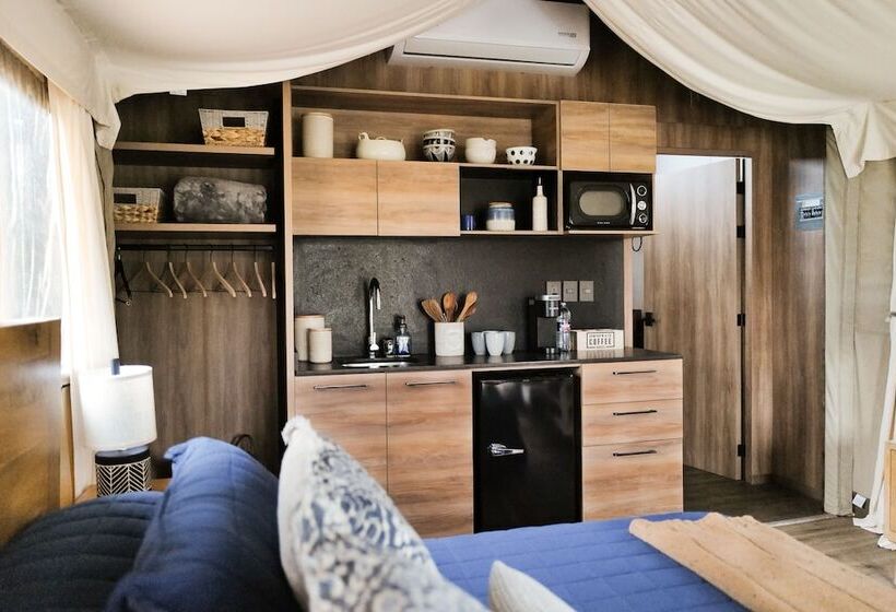 Отель Outdoorsy Bayfield