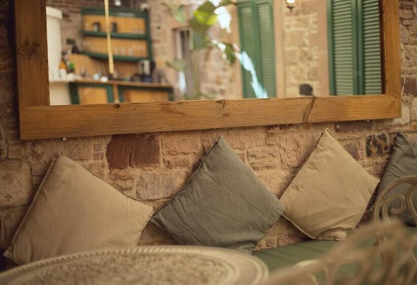 בית מלון כפרי Panjur Cunda 1852