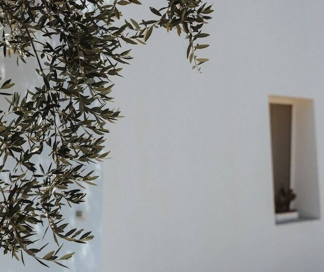 فندق ريفى Sikalindi