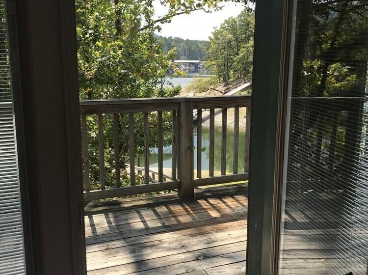 Lake View Two Bedroom, Two Bath Harbor North Luxuryloft Cottage With Private Hot Tub Overlooking Lak