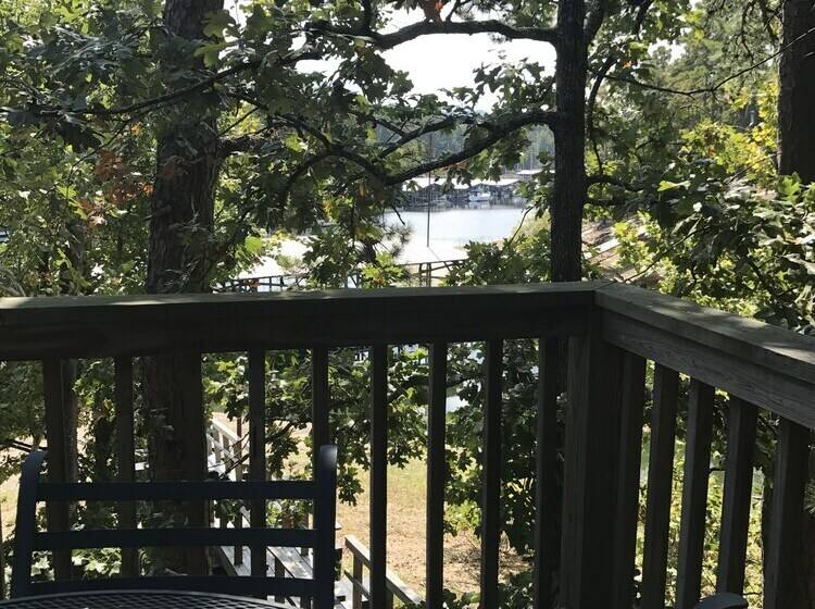 Lake View Two Bedroom, Two Bath Harbor North Luxuryloft Cottage With Private Hot Tub Overlooking Lak
