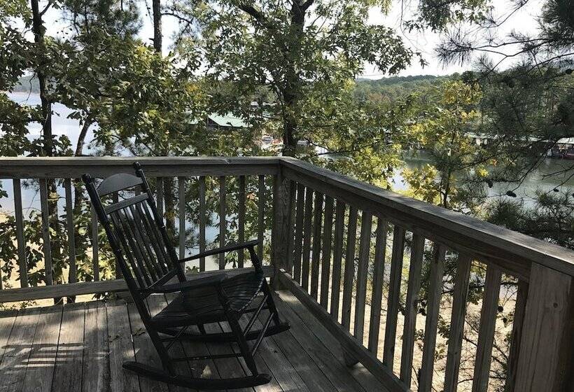Lake View Two Bedroom, Two Bath Harbor North Luxuryloft Cottage With Private Hot Tub Overlooking Lak