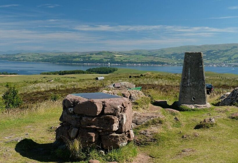 Millport Town Or Country Holiday Lets