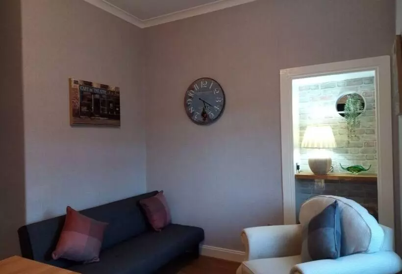 Millport Town Or Country Holiday Lets