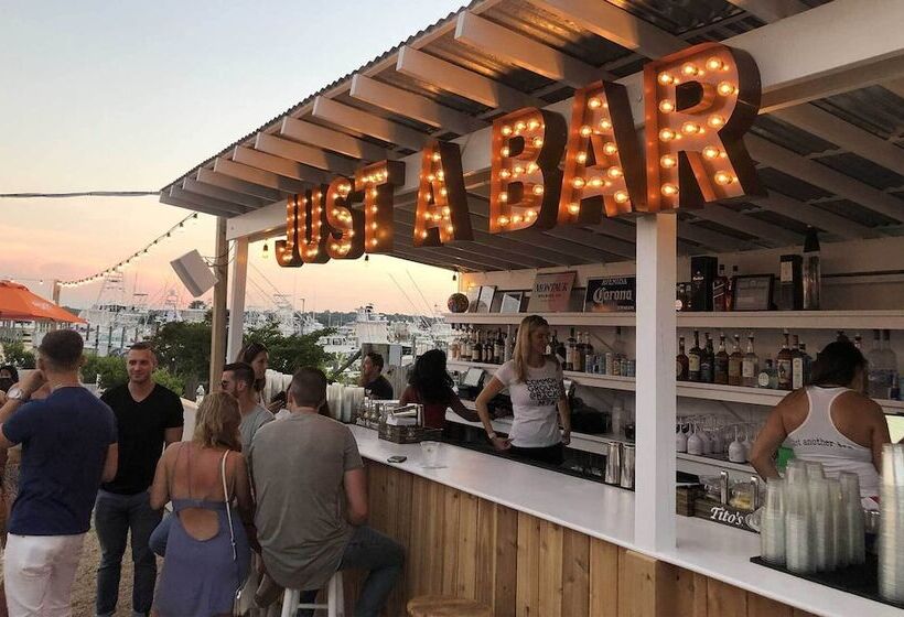 מוטל 435 East Lake