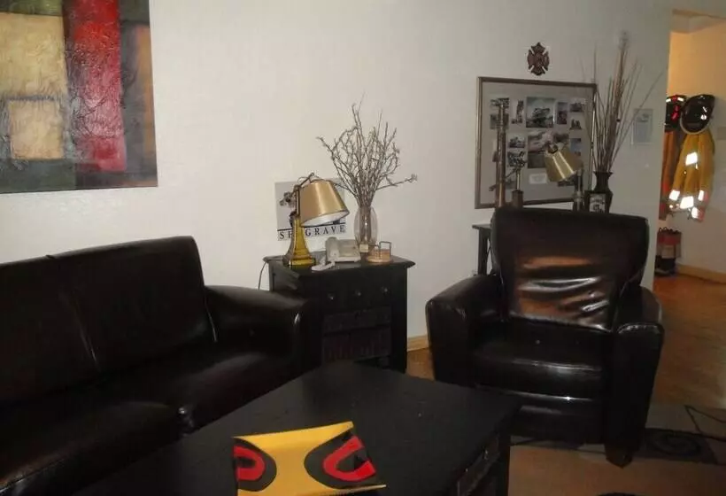 Mountain Harbor Forest View Lodge Cottage By Redawning