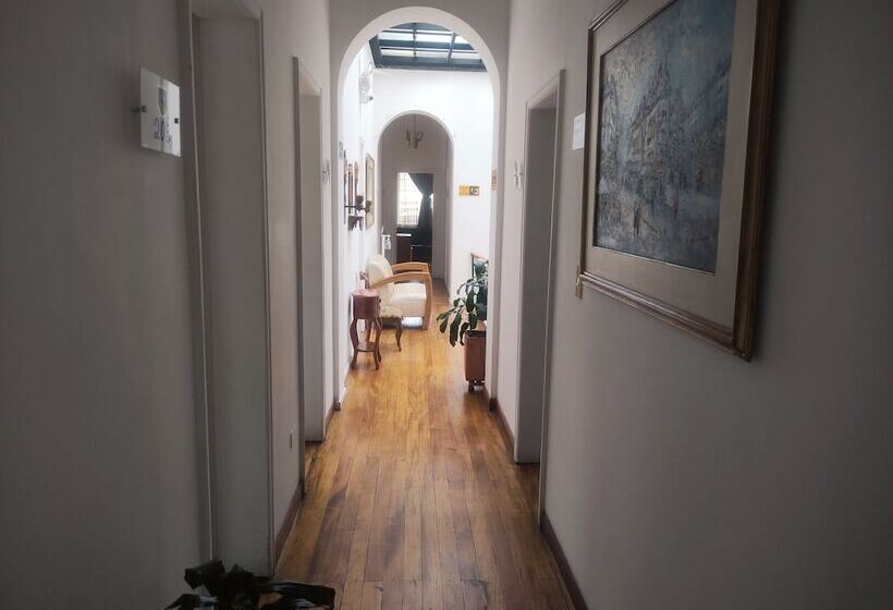 בית מלון כפרי Bella Montaña