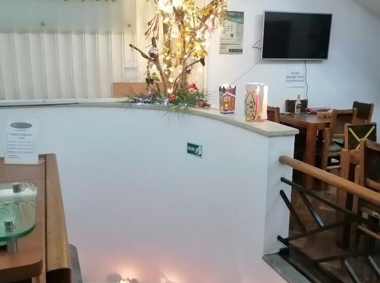 בית מלון כפרי Bella Montaña