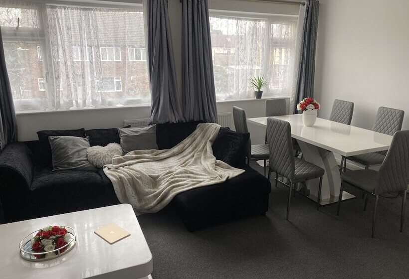 레지던스 Gorgeous 2 Bed Apt In Leafy Richmond!