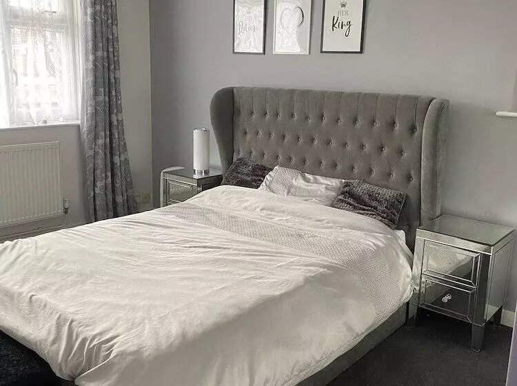 Residenssi Gorgeous 2 Bed Apt In Leafy Richmond!