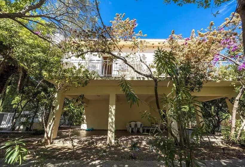 Residenssi Stunning 3 Bed House In Orebic