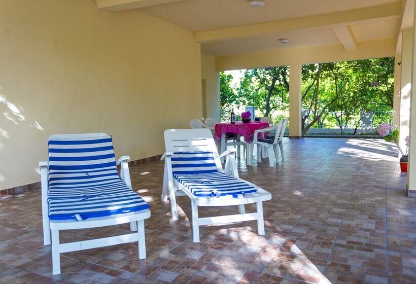 레지던스 Stunning 3 Bed House In Orebic