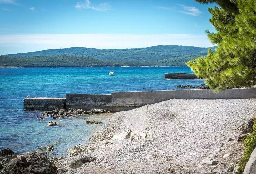 Residenssi Stunning 3 Bed House In Orebic