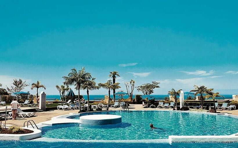 Residencial La Quinta Park Suites