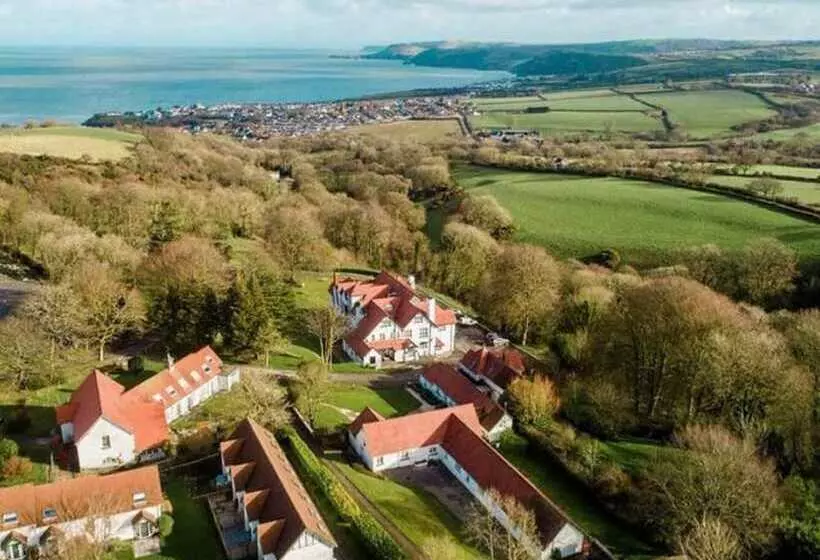 Beautiful Cosy Cottage In Aberporth